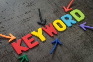 colored arrows pointing at the word keyword